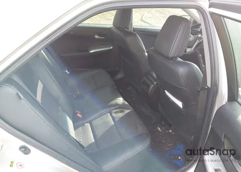 2013 Toyota Camry Se z USA, uszkodzony, nr VIN 4T1BF1FK3DU214223